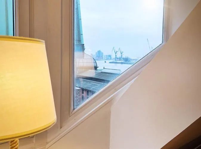Loft-panoramablick-hafen & Elbe! Appartement