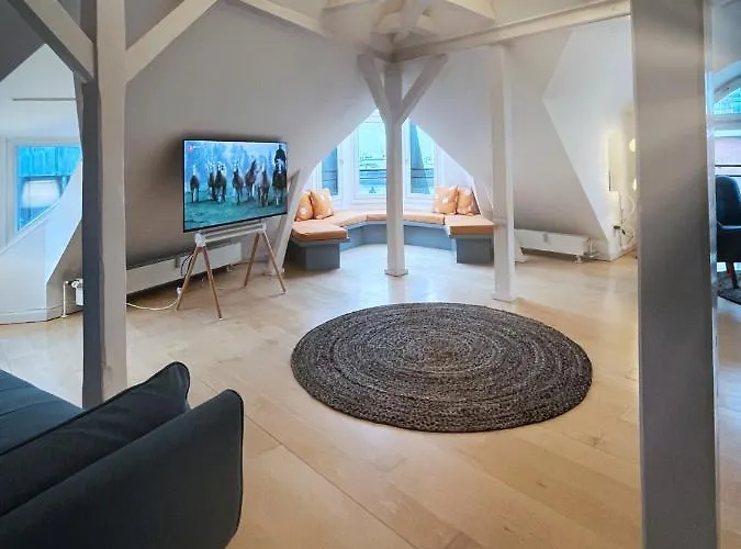 Loft-panoramablick-hafen & Elbe! Appartement